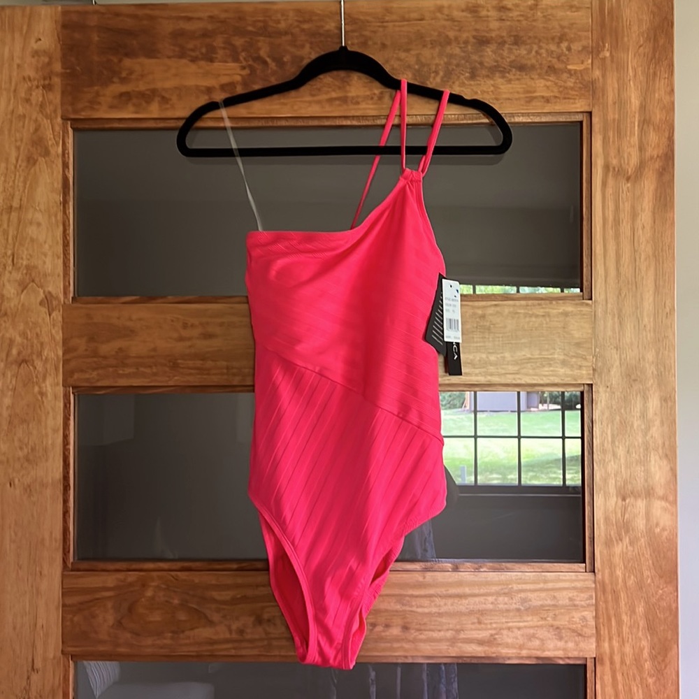 New with tags size 10 La Blanca one piece